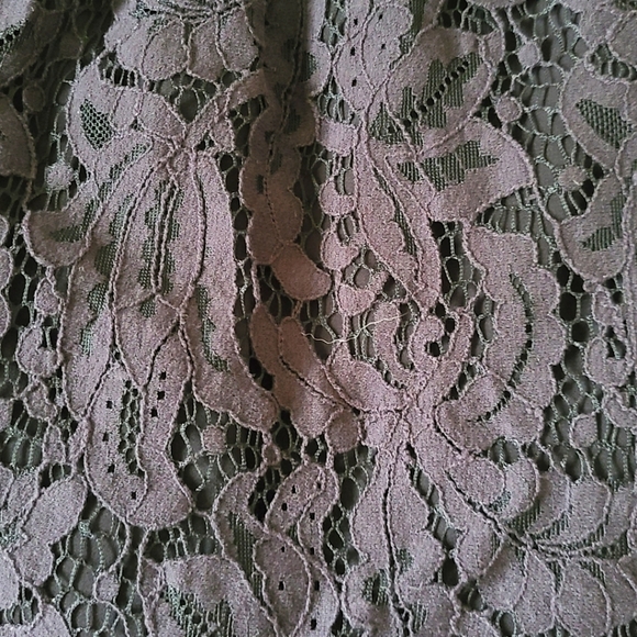 Dynamite Lace Shirt - Picture 2 of 2